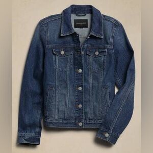 CLASSIC DENIM JACKET | BRAND NEW | Banana Republic Factory | Size medium
